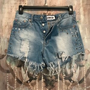 The Laundry Room button fly distressed jean shorts. Size  26